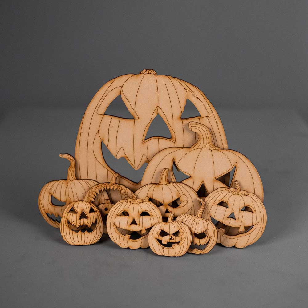 Hallowen Wooden Engraved Pumpkin Decorations Mixed Sizes - 10 Pack - Slate & Rose